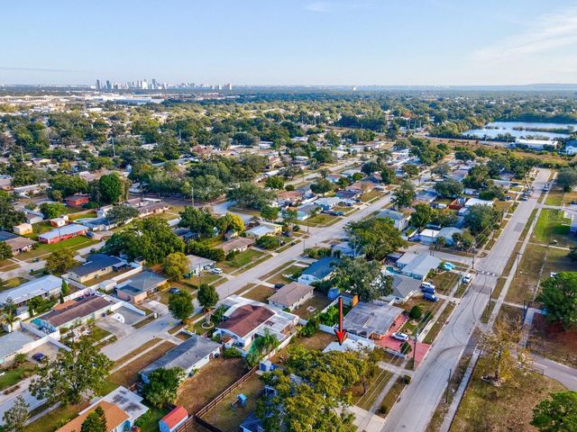 4707 W MONTGOMERY AVENUE, Tampa, FL 33616