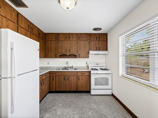 4707 W MONTGOMERY AVENUE, Tampa, FL 33616