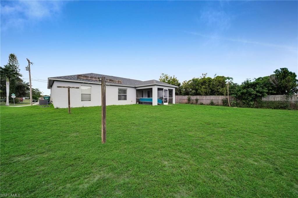 1502 SE 2nd PL, CAPE CORAL, FL 33990 — photo 5