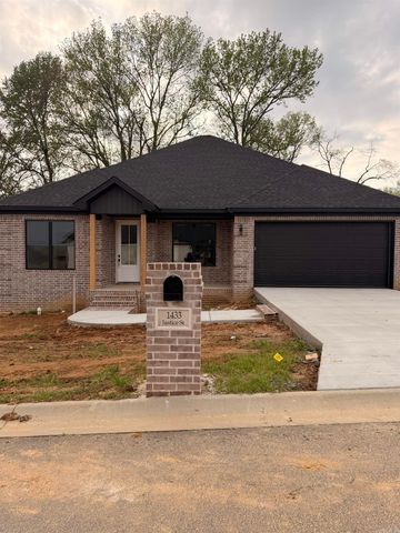 1433 JUSTICE Street, Jacksonville, AR 72076