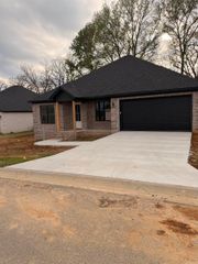 1433 JUSTICE Street, Jacksonville, AR 72076