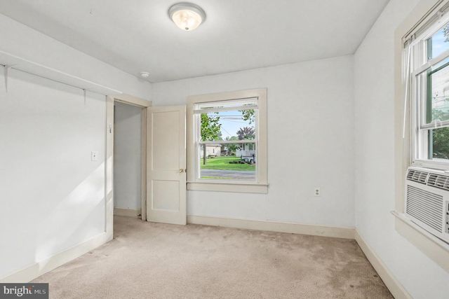 302 E CHATHAM ST, Fredericksburg, VA 22405