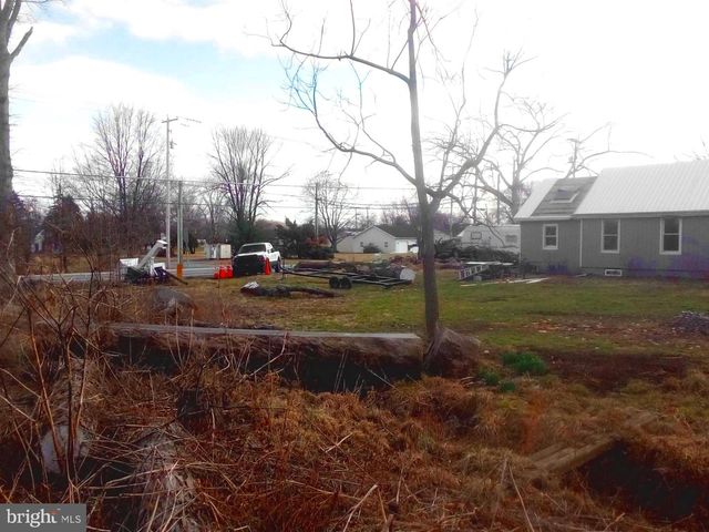 2465 EMMITSBURG ROAD, Gettysburg, PA 17325