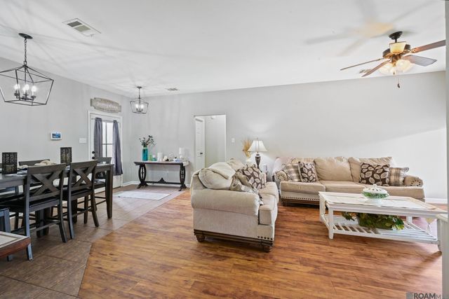 22781 Citation Dr, Denham Springs, LA 70726