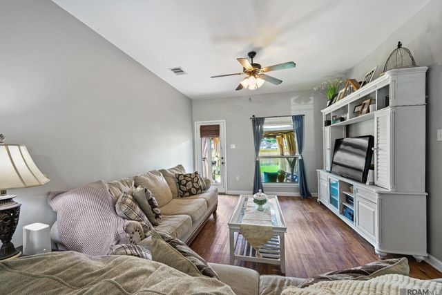 22781 Citation Dr, Denham Springs, LA 70726