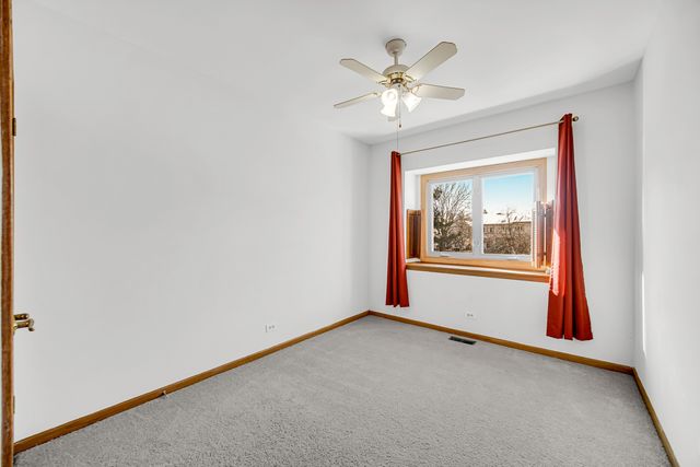 1017 Arbor Court, Mount Prospect, IL 60056