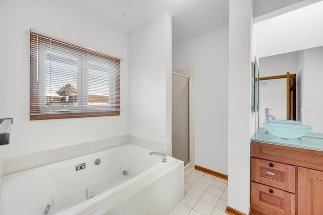 1017 Arbor Court, Mount Prospect, IL 60056