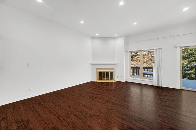 1017 Arbor Court, Mount Prospect, IL 60056