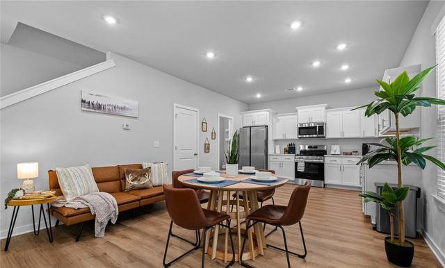 43 Saint Austell Drive, Bella Vista, AR 72714