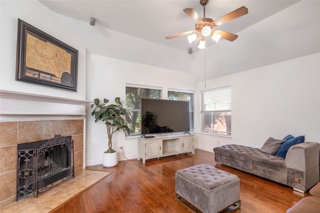 9925 Crawford Farms Drive, Fort Worth, TX 76244