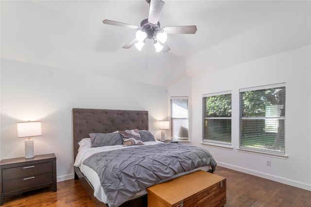 9925 Crawford Farms Drive, Fort Worth, TX 76244