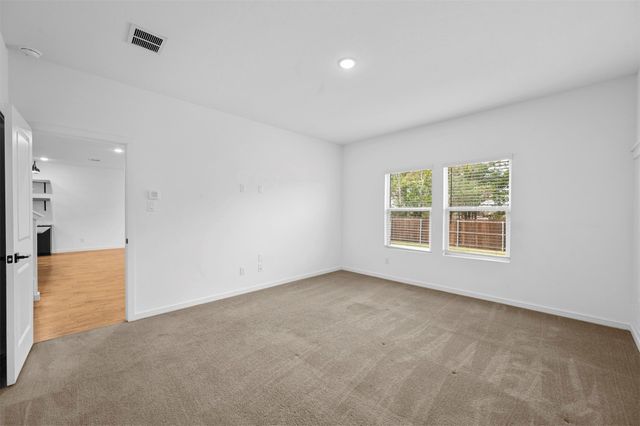 1428 Victoria Street, Mesquite, TX 75181