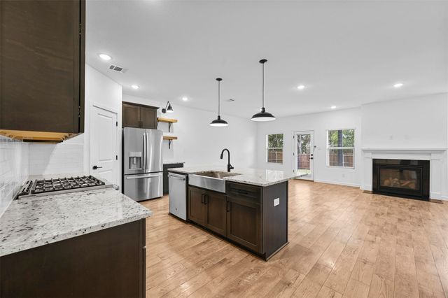 1428 Victoria Street, Mesquite, TX 75181