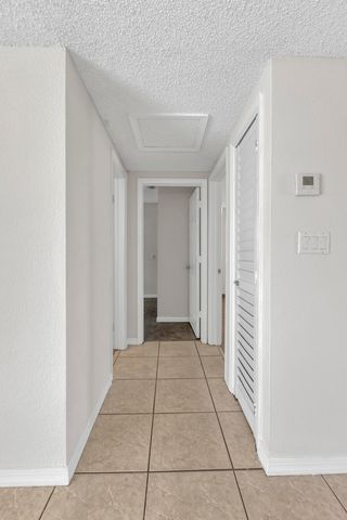 261 NE 42nd Street, Deerfield Beach, FL 33064