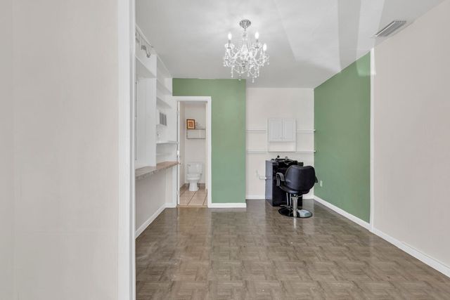 261 NE 42nd Street, Deerfield Beach, FL 33064