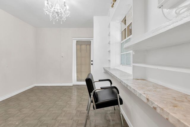 261 NE 42nd Street, Deerfield Beach, FL 33064