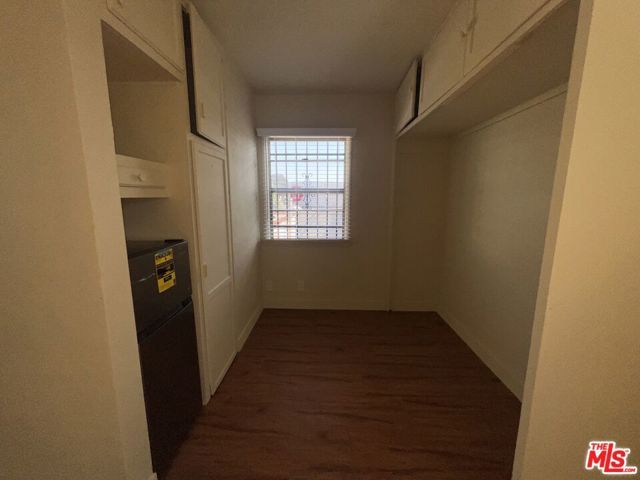 1306 S Mansfield Avenue, Los Angeles, CA 90019