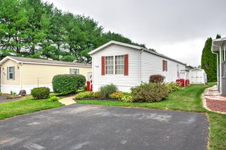 206 SADDLEFORD CT N, Lancaster, PA 17603