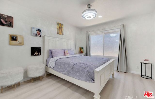 7701 Baird Avenue, Reseda, CA 91335