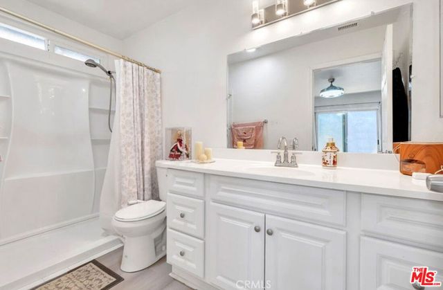 7701 Baird Avenue, Reseda, CA 91335