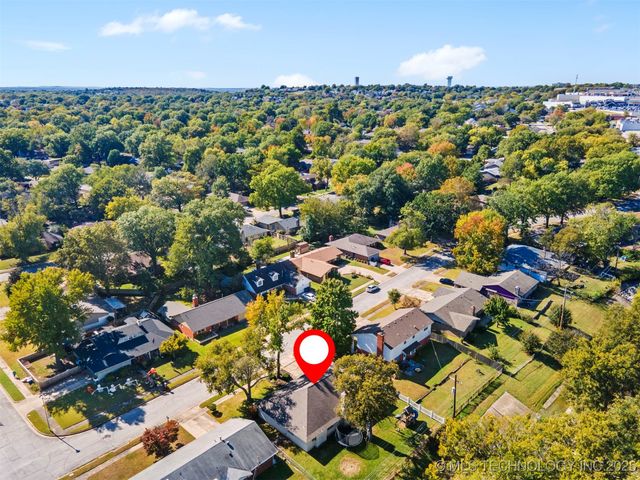 6985 E 72nd Street S, Tulsa, OK 74133