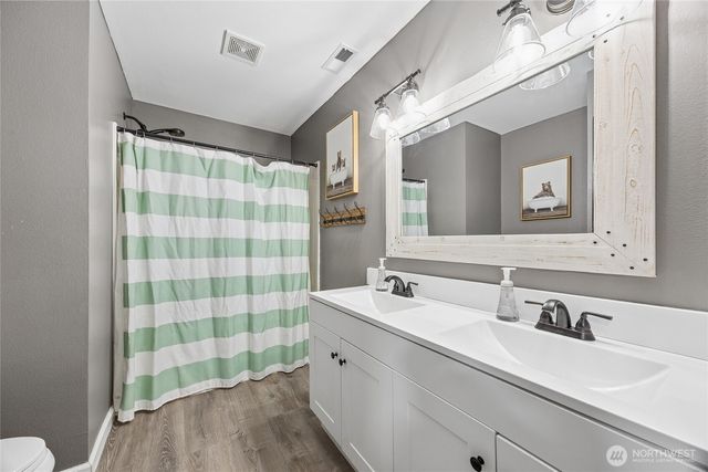 19506 104th Avenue E, Graham, WA 98338