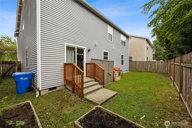 19506 104th Avenue E, Graham, WA 98338