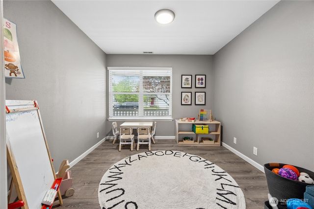 19506 104th Avenue E, Graham, WA 98338