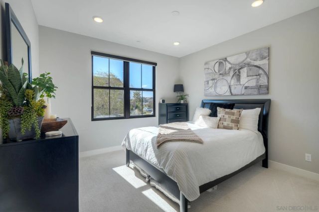 6469 Fischer Way, San Diego, CA 92130