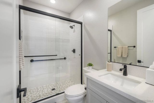 6469 Fischer Way, San Diego, CA 92130