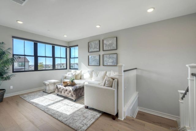 6469 Fischer Way, San Diego, CA 92130