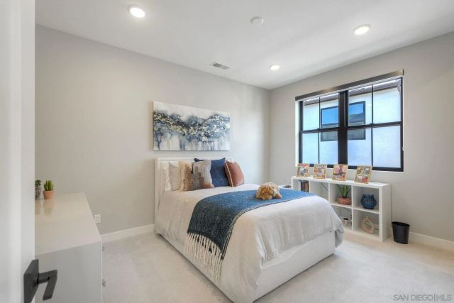 6469 Fischer Way, San Diego, CA 92130