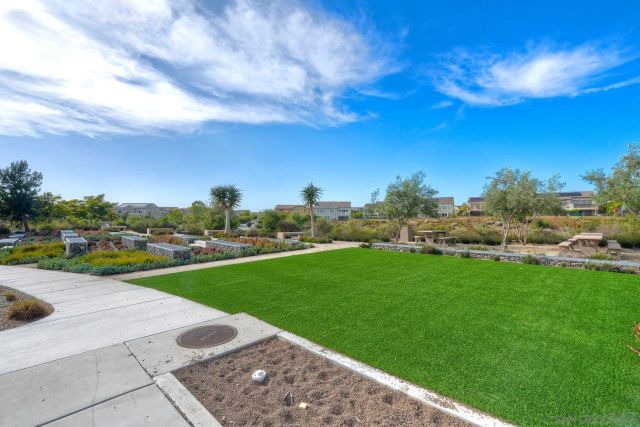 6469 Fischer Way, San Diego, CA 92130