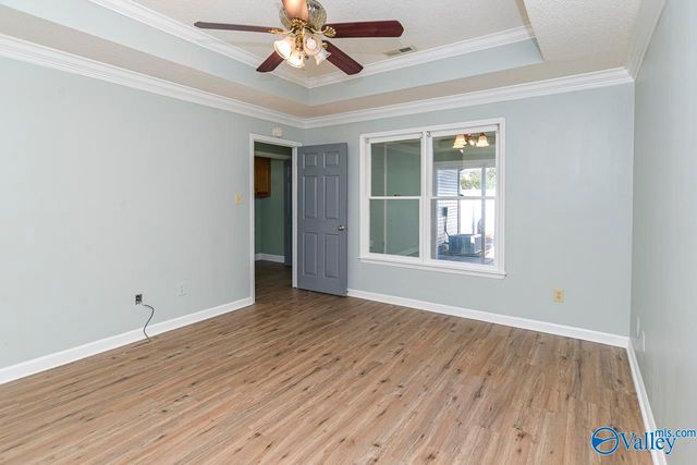 410 Autumnwood Drive SW, Decatur, AL 35601