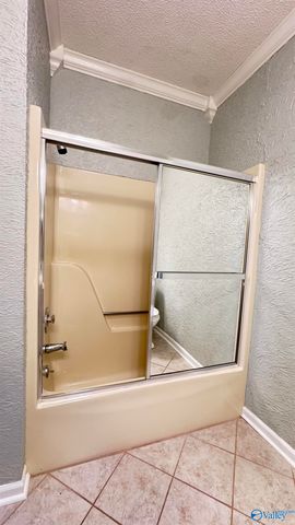 410 Autumnwood Drive SW, Decatur, AL 35601