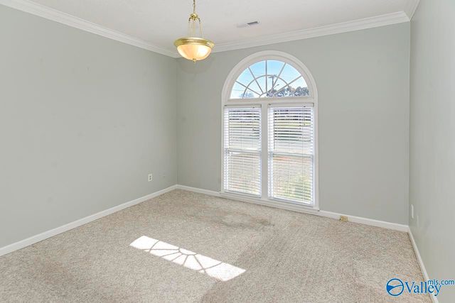 410 Autumnwood Drive SW, Decatur, AL 35601