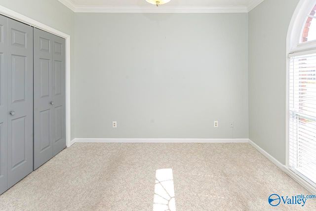 410 Autumnwood Drive SW, Decatur, AL 35601