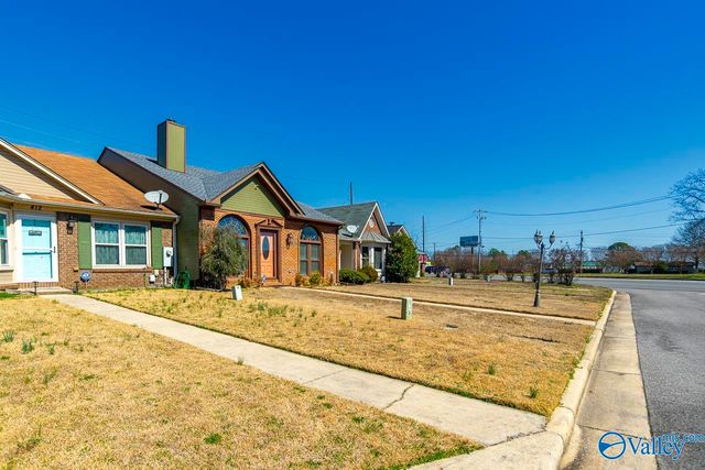 410 Autumnwood Drive SW, Decatur, AL 35601