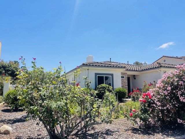 12709 Oak Knoll Rd, Poway, CA 92064