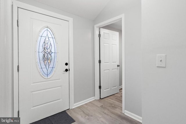 23 OTTAWA TRL, Hedgesville, WV 25427