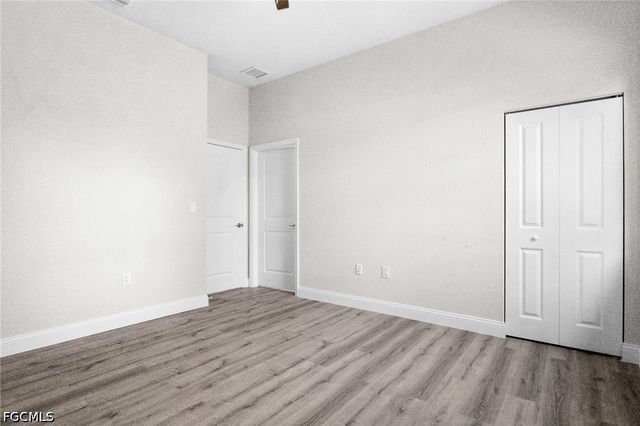 923 Alcalde ST E, Lehigh Acres, FL 33974