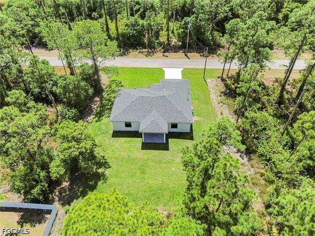 923 Alcalde ST E, Lehigh Acres, FL 33974