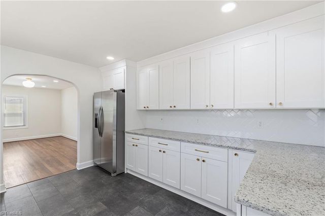 1168 Lockland Avenue, Winston-salem, NC 27103