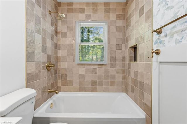 1168 Lockland Avenue, Winston-salem, NC 27103