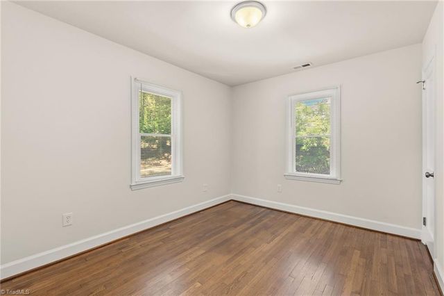 1168 Lockland Avenue, Winston-salem, NC 27103