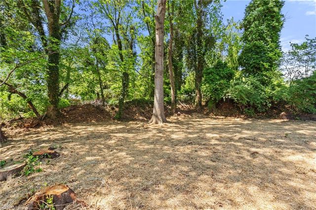 1168 Lockland Avenue, Winston-salem, NC 27103