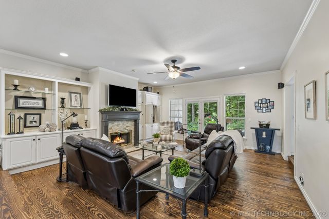 11208 S Vandalia Avenue, Tulsa, OK 74137