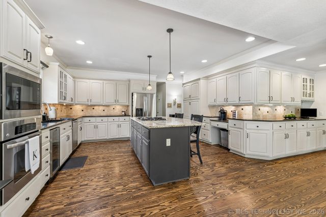 11208 S Vandalia Avenue, Tulsa, OK 74137