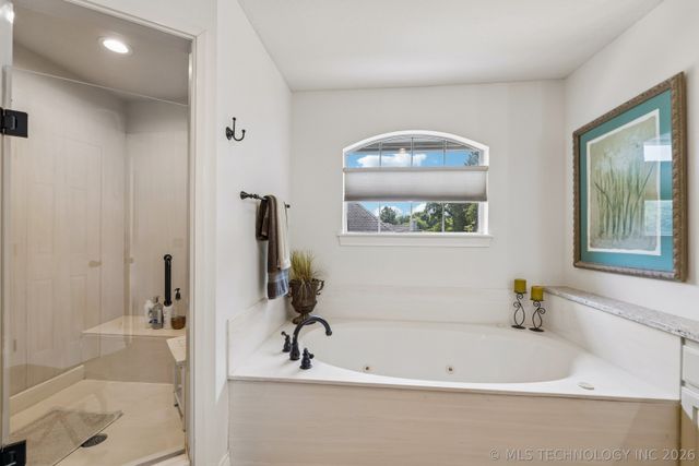 11208 S Vandalia Avenue, Tulsa, OK 74137
