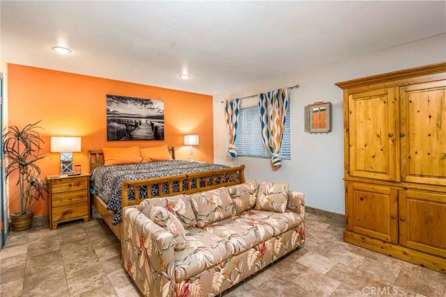 15880 La Vida Drive, Palm Springs, CA 92262